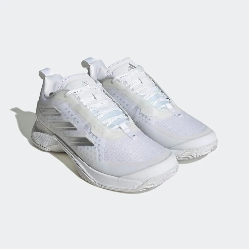 adidas Women's Avacourt Tennis Shoe