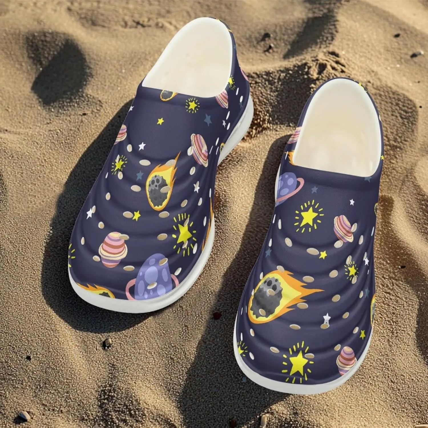 Boat Shoes, Cartoon Water Shoes for Kids, Slip On for Comfort and Style, Waterproof Garden Clogs Outdoors