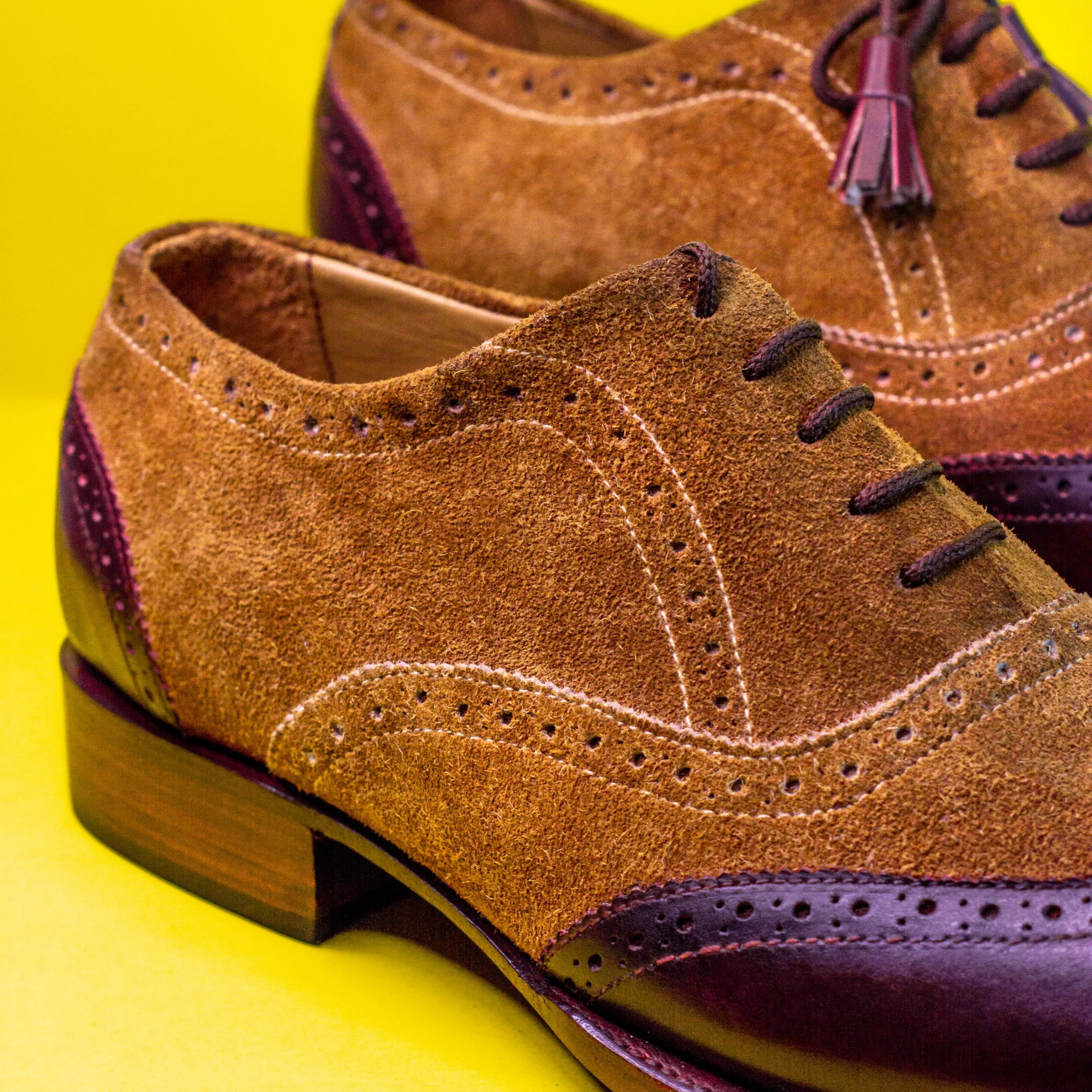 Brow suede leather brogues