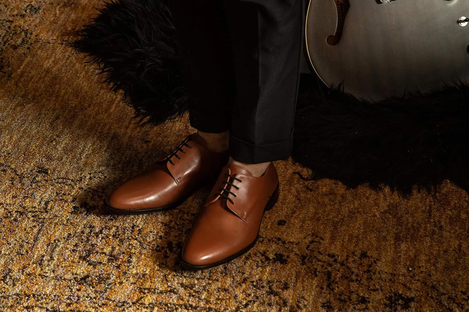 Carlos Santana Men's Oxfords