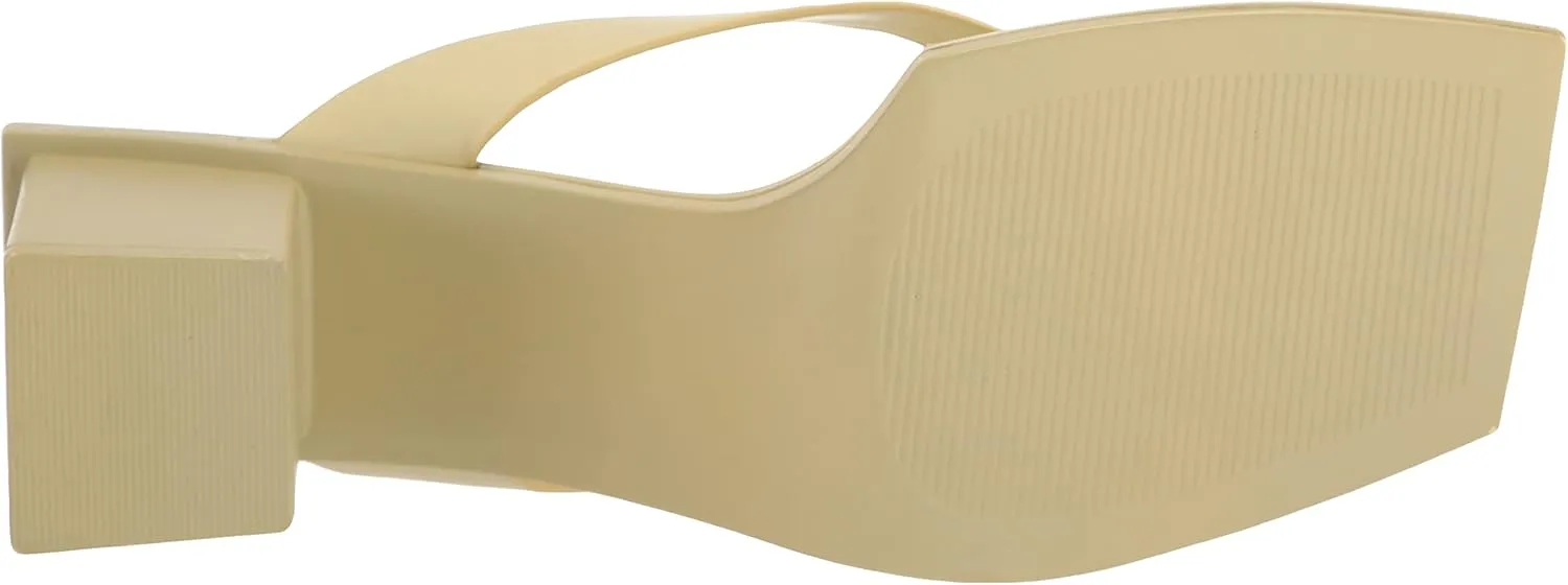 Chinese Laundry Women's Marna Heeled Sandal
