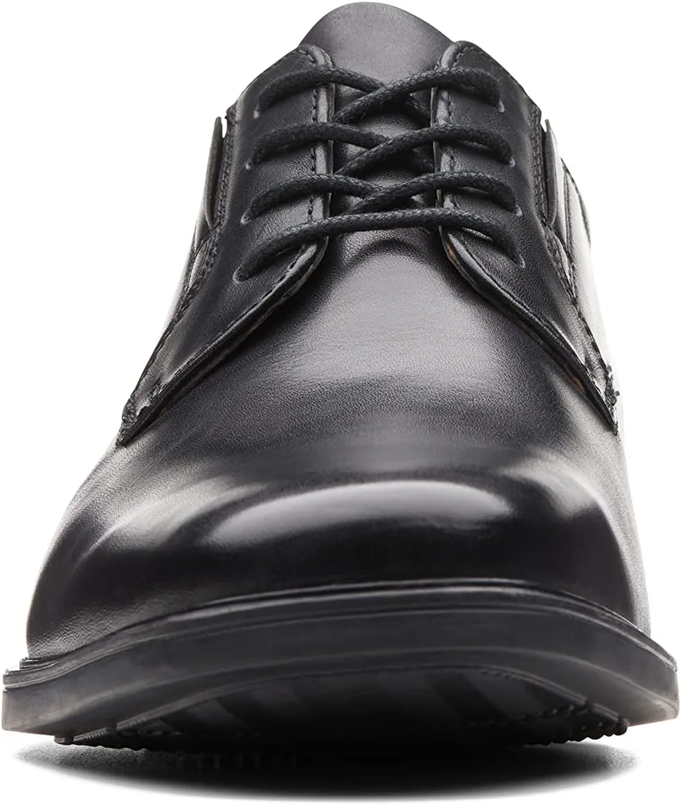 Clarks Men's Tilden Plain Oxford