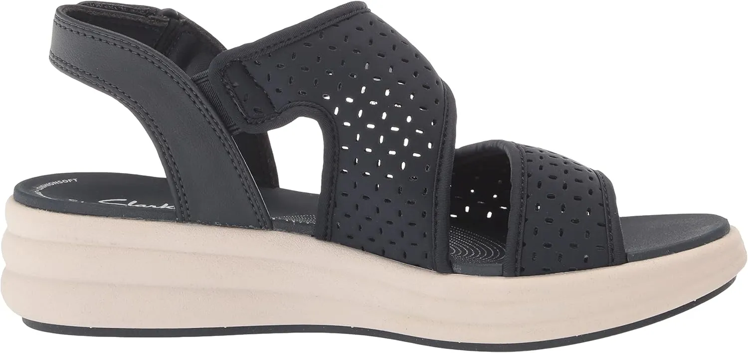 Clarks Women's Drift Fern Flat Sandal