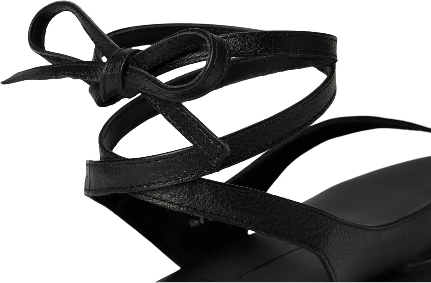 Dolce Vita Women's Judy Flat Sandal