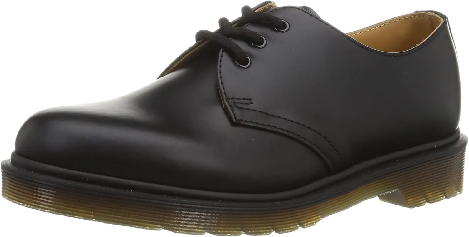 Dr. Martens, 1461 3-Eye Leather Oxford Shoe for Men and Women