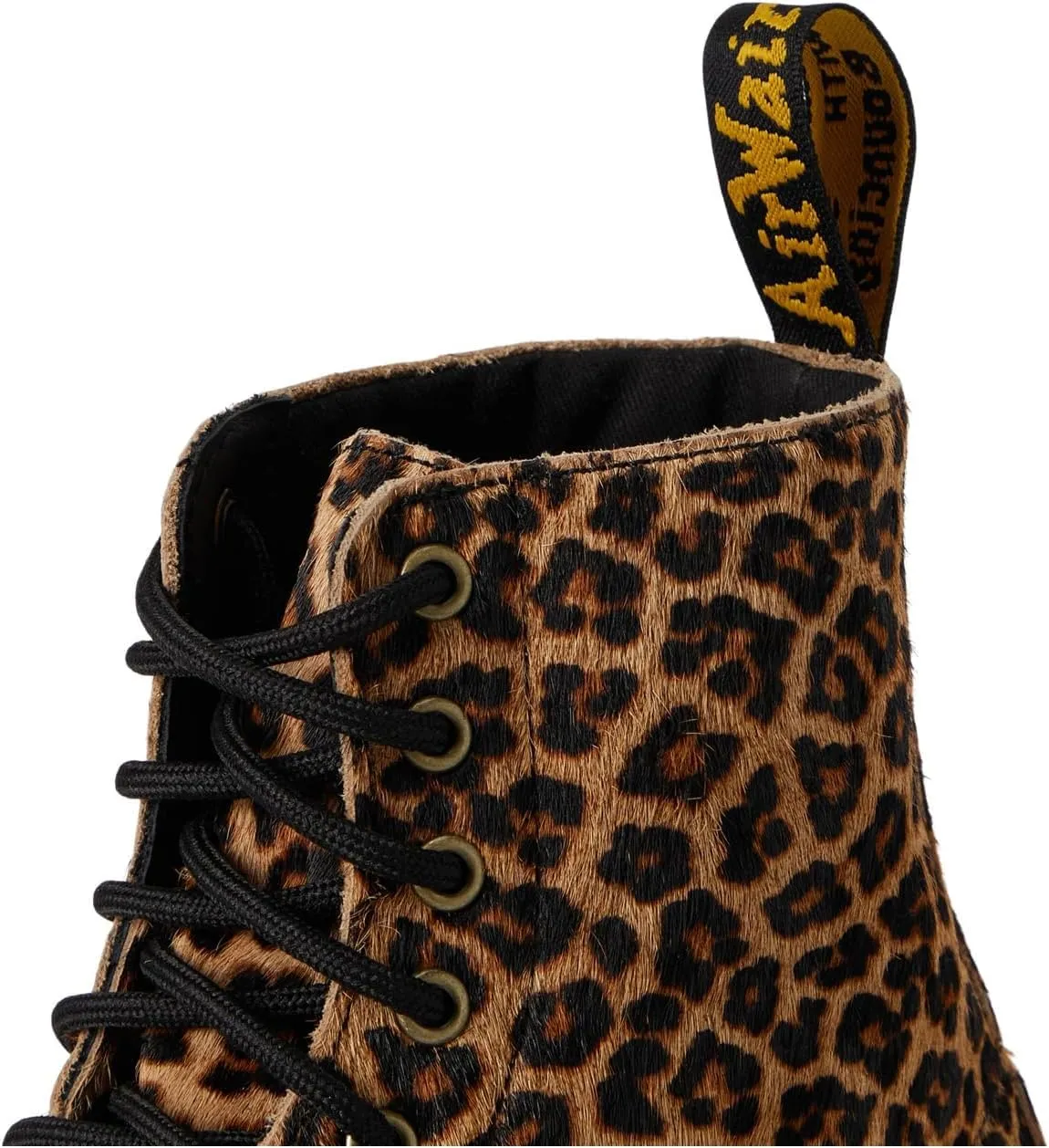 Dr. Martens Unisex-Adult 1460 Pascal Combat Boot