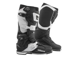 GAERNE SG-22 BLACK/WHITE BOOTS