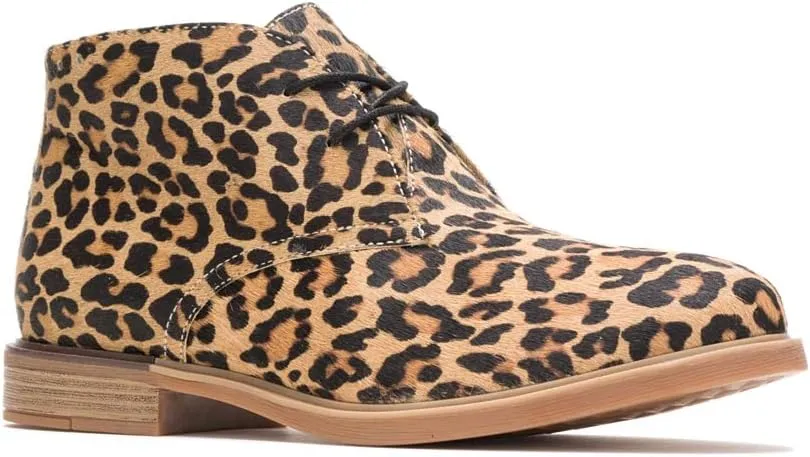 Hush Puppies Women's Bailey Chukka Ankle Boot