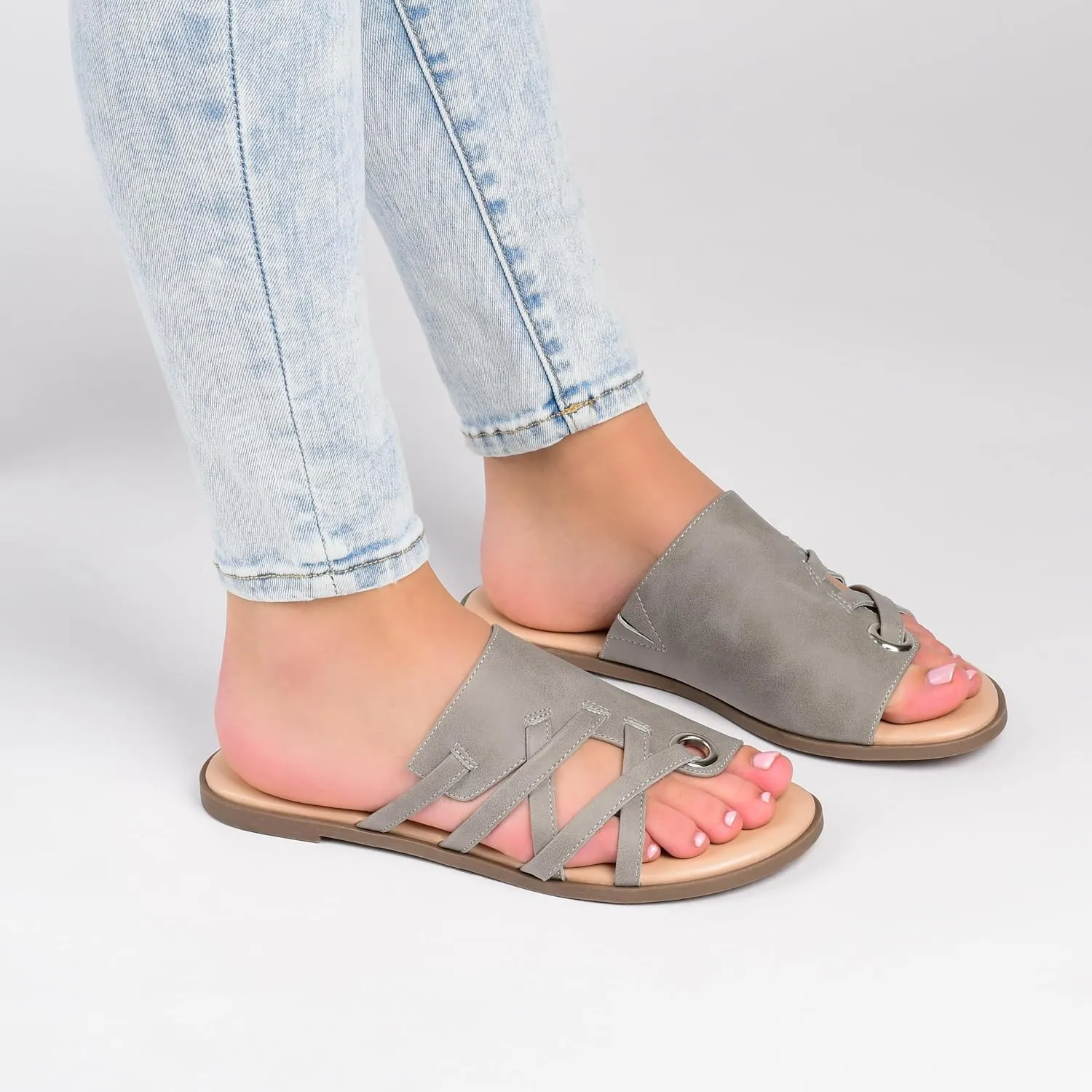 Journee Collection Women's Flat Sandals