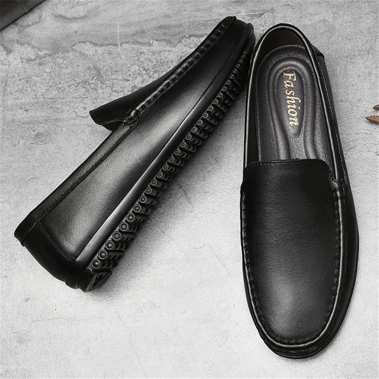 Men's Genuine Leather Loafers Slip-on Casual Business Dress Shoes Walking Shoes Comfortable Round Toe Lightweight Flat Shoes Boat Shoes for Men