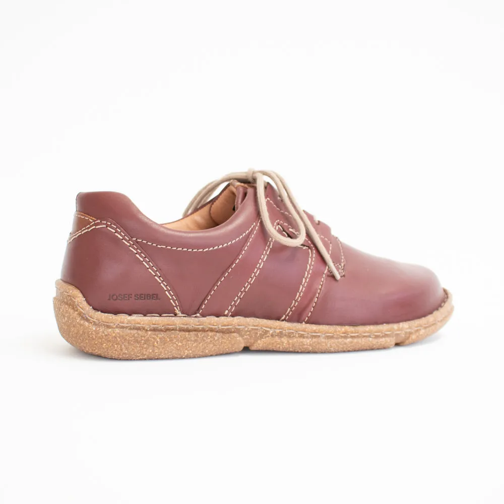 Neele 44 Dark Red