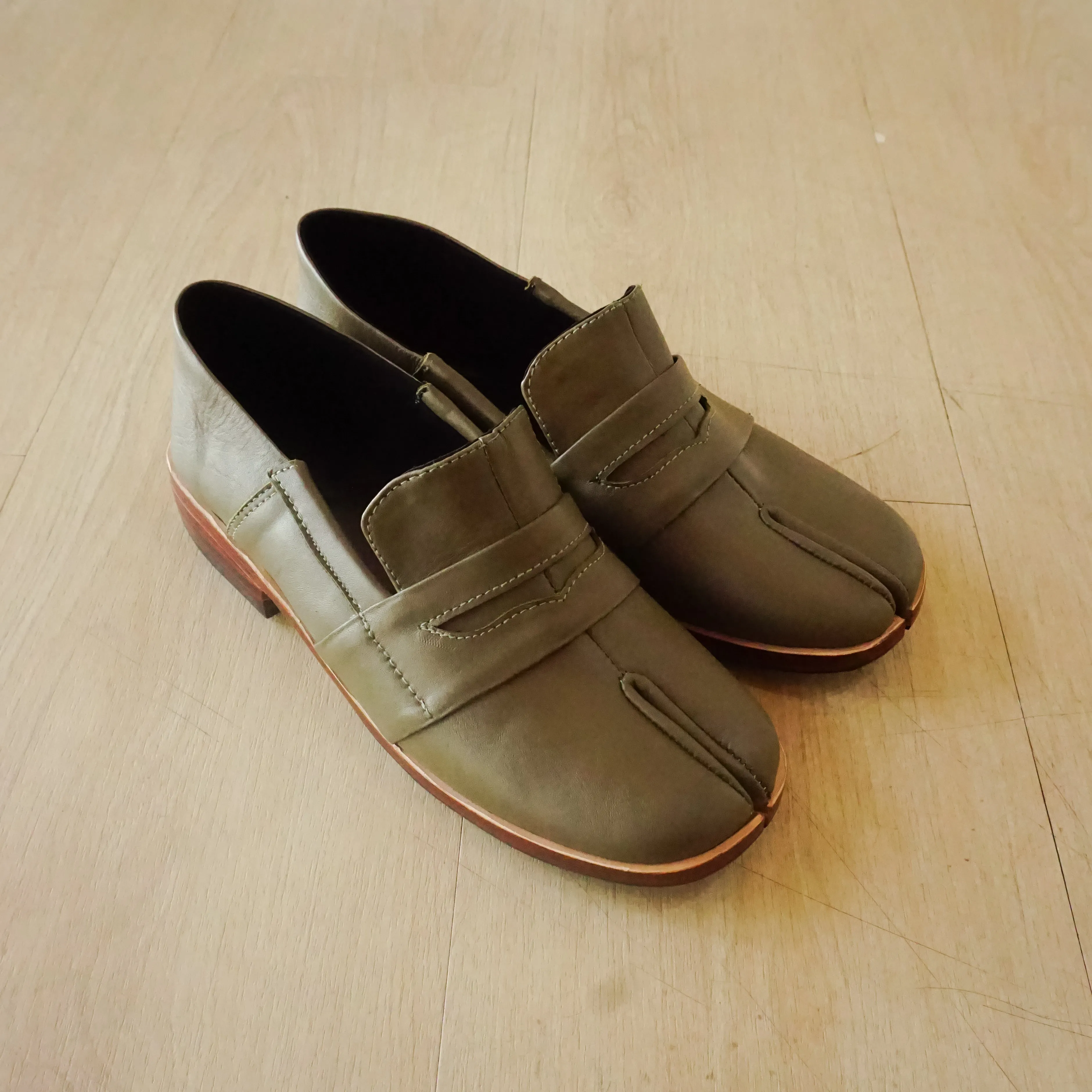 Penny Loafer Tabi