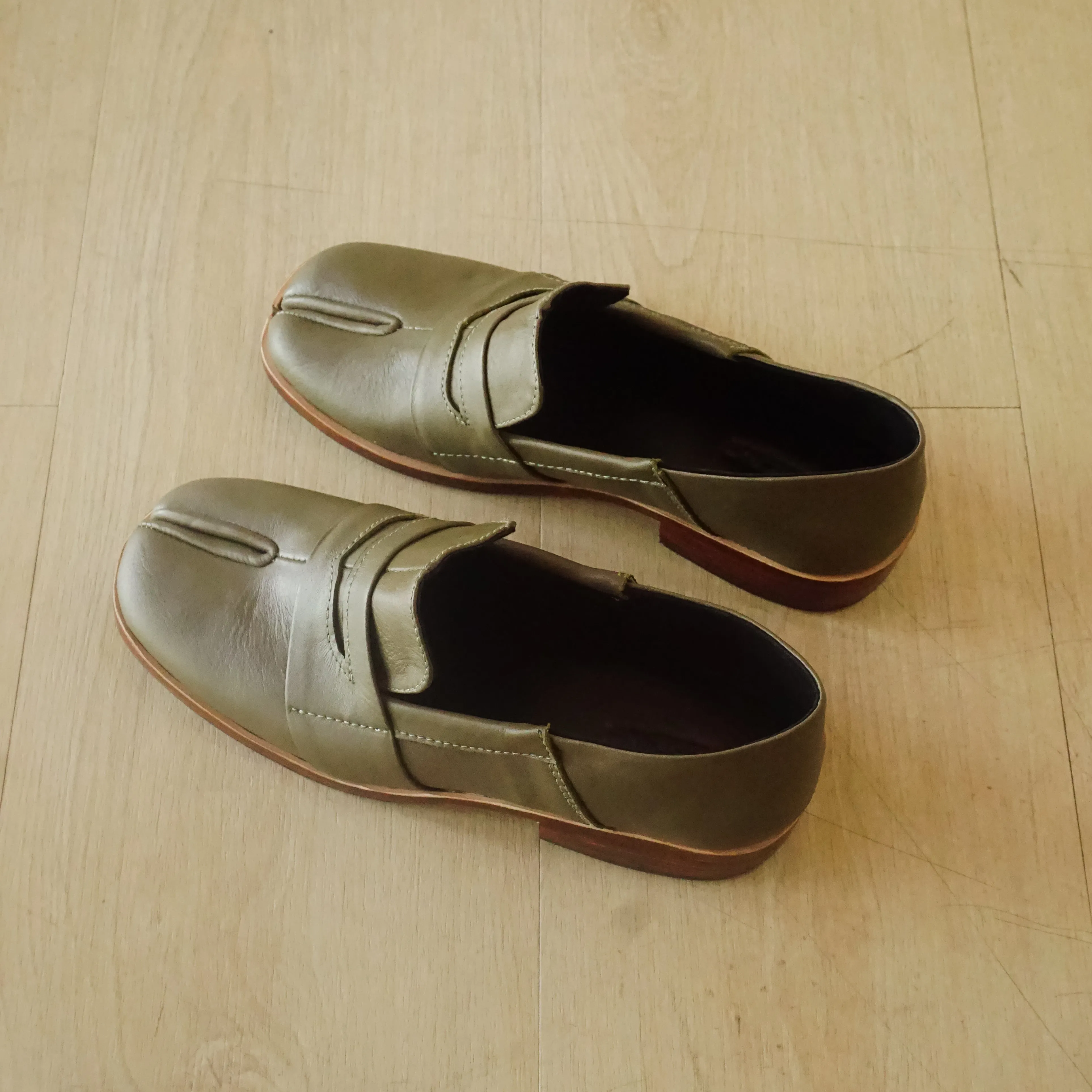 Penny Loafer Tabi