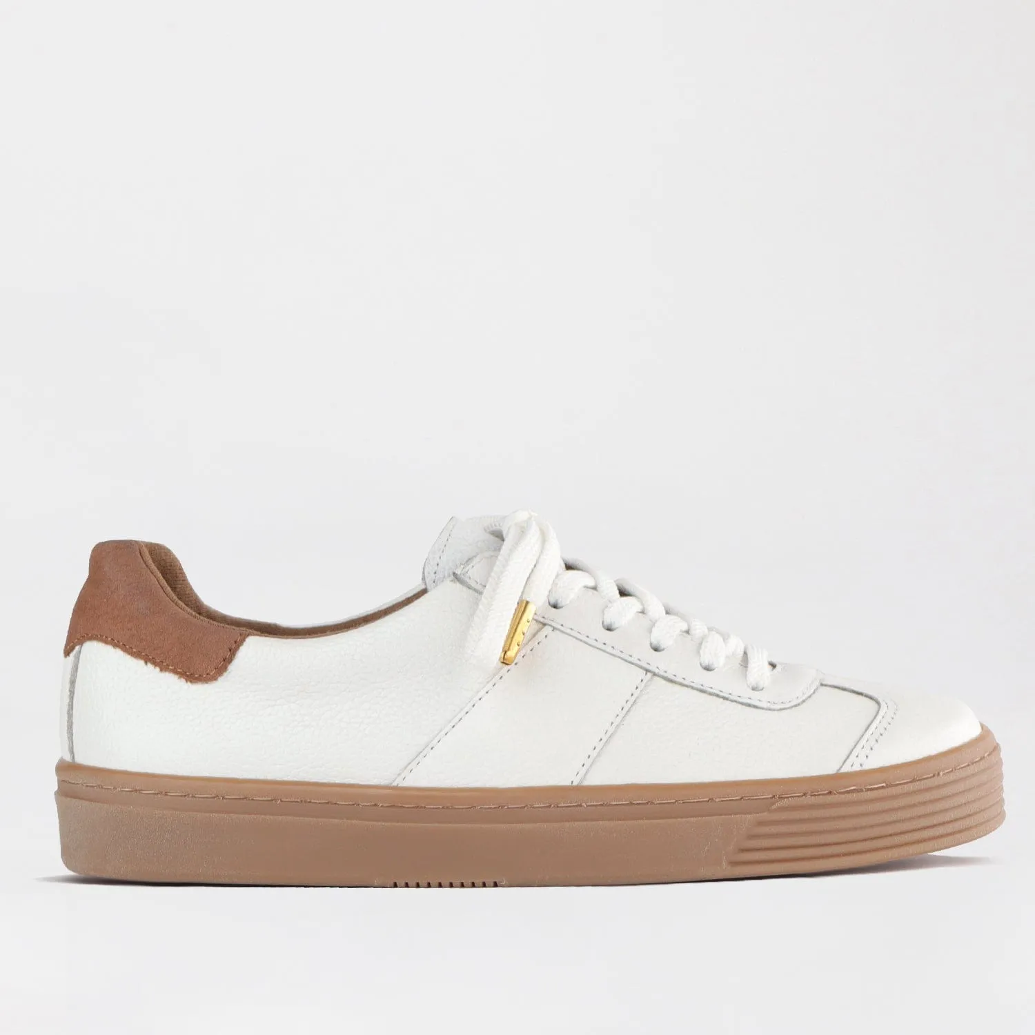 Retro Lace-up Sneaker in White Multi -12795