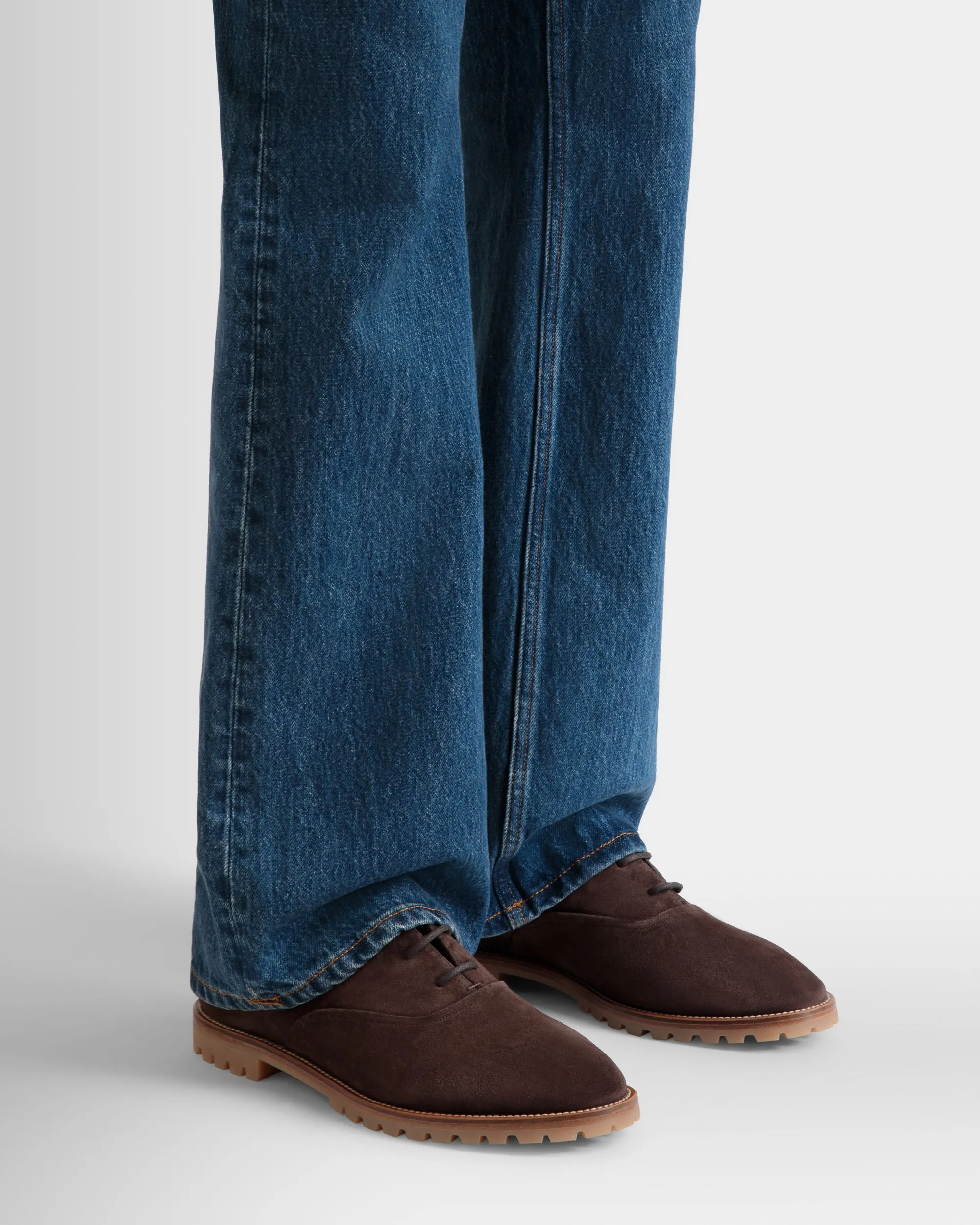 Solaria Oxford in Ebano Suede