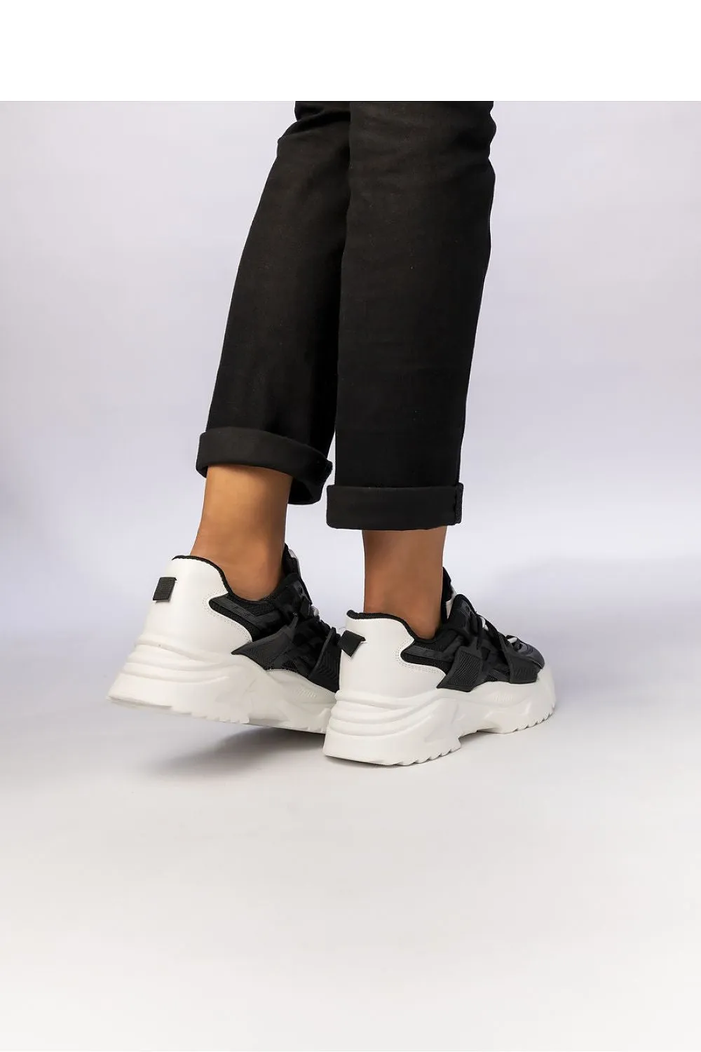 Sport Shoes Inello