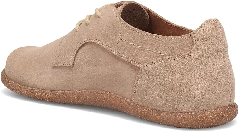 Taos Footwear Women's Utmost Oxford