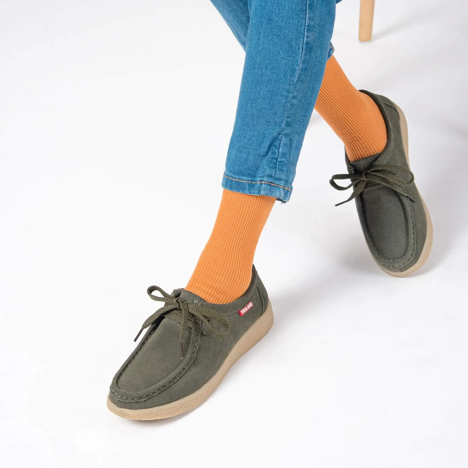 TRULAND Leather Oxford Shoes for Women - Suede Lace Up Moc Toe Low Platform Flat Wallabees Shoes
