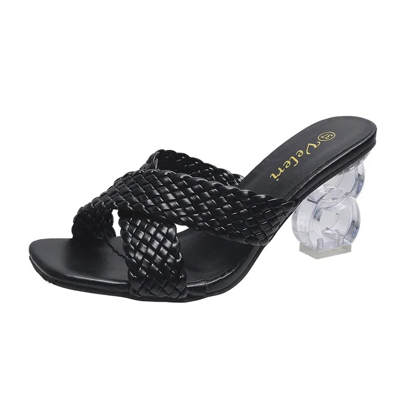 Women's Heeled Sandal with Crossed and Braided Straps